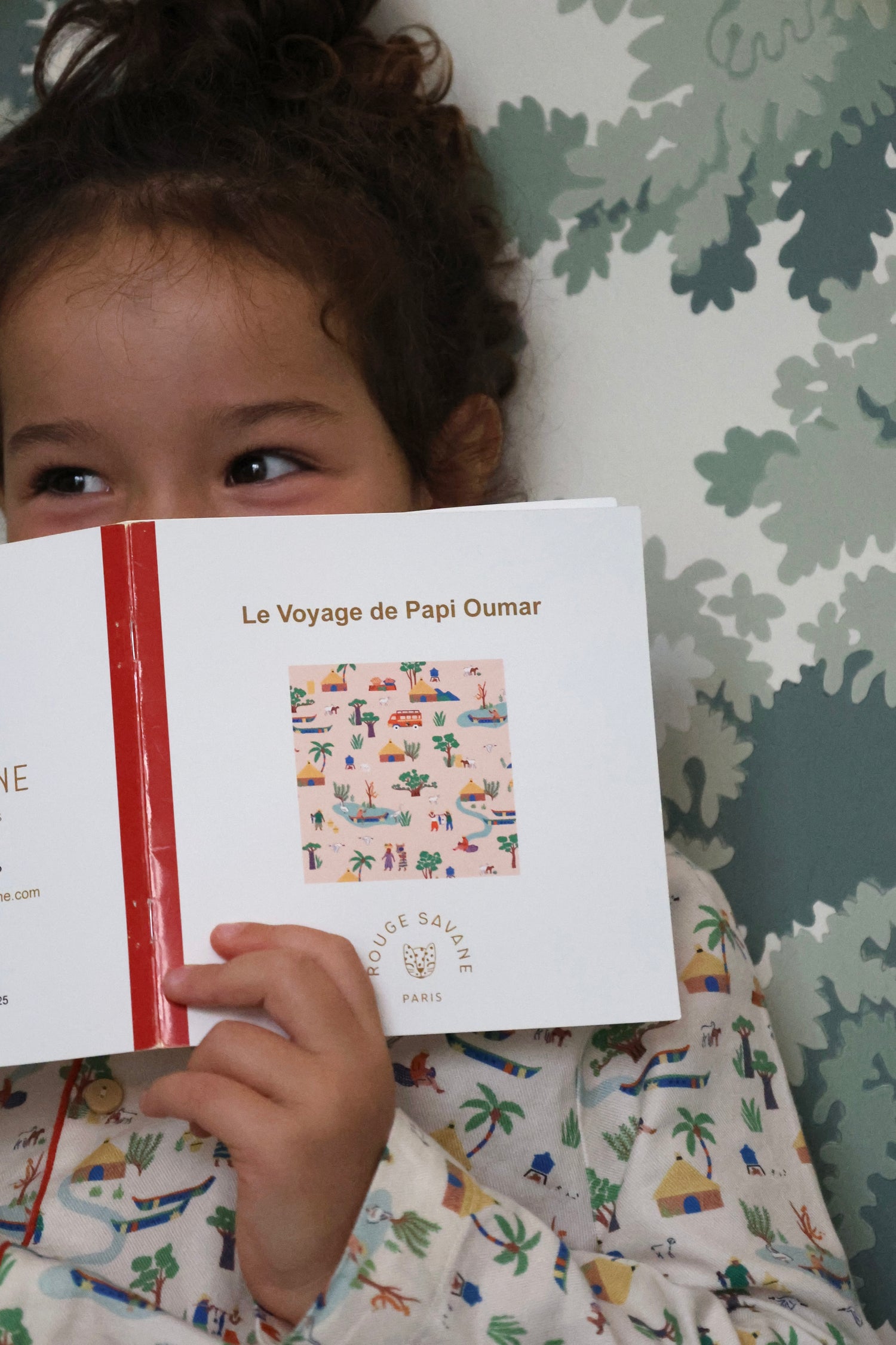 pyjama et livre contes africains hiver 