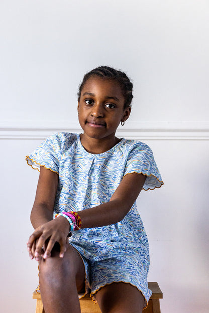 Enfant portant le pyjama FANTASIA de face